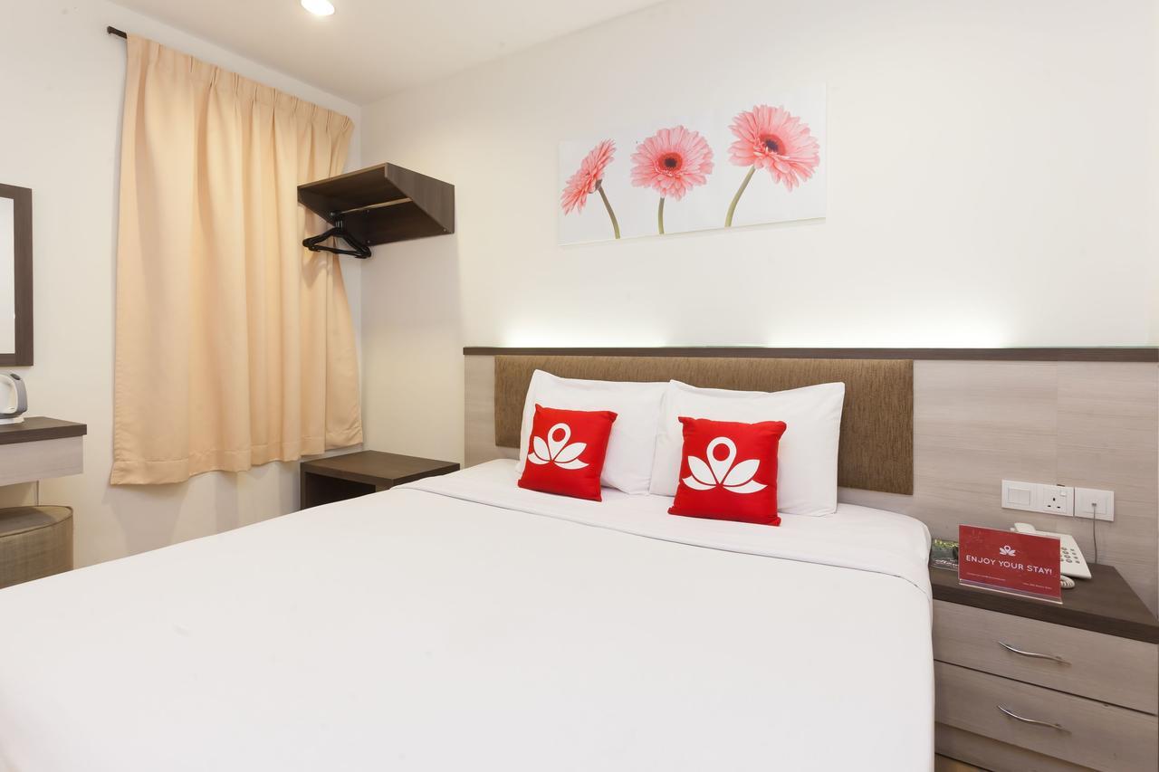 Zen Rooms Pertam Jaya Malacca Eksteriør bilde