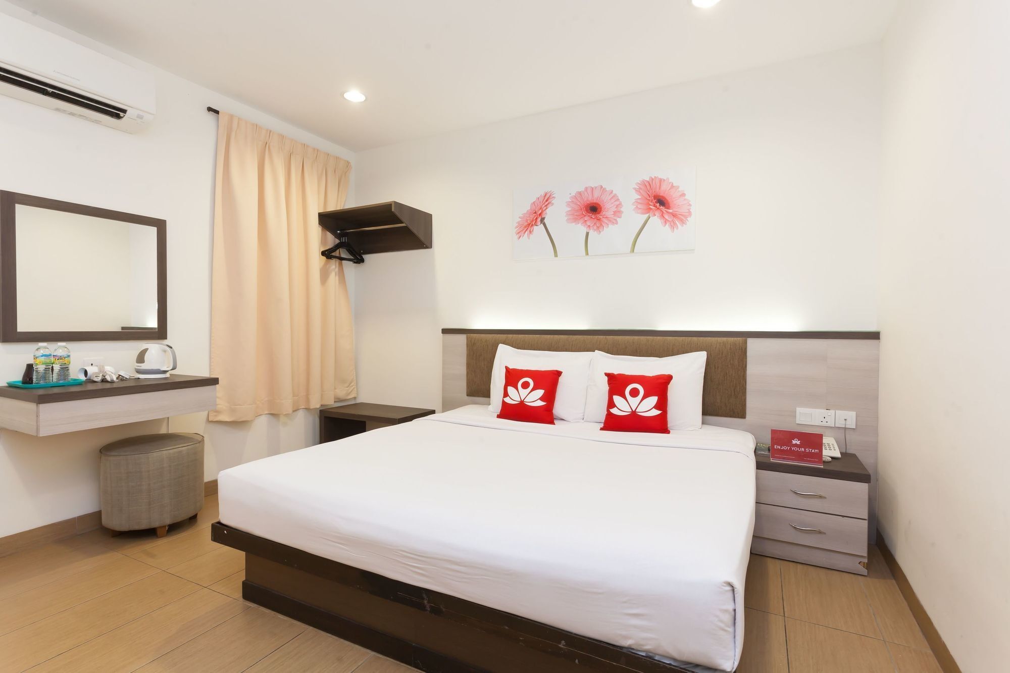 Zen Rooms Pertam Jaya Malacca Eksteriør bilde